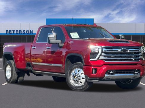 Certified 2025 Chevrolet Silverado 3500 High Country w/ High Country Premium Package AWD/4WD image 2