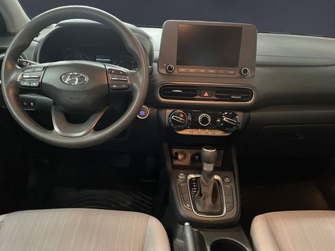 Used 2023 Hyundai Kona SEL w/ Winter Weather Package AWD/4WD image 10