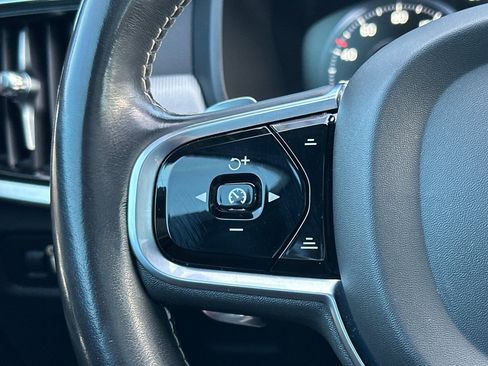 Used 2020 Volvo S90 T8 Inscription w/ Advanced Package image 26