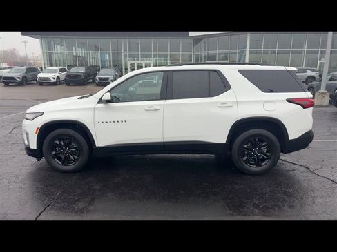 Certified 2023 Chevrolet Traverse LT w/ Midnight/Sport Edition image 5