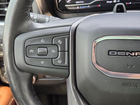 Used 2023 GMC Yukon XL Denali Ultimate w/ LPO, Floor Liner Package AWD/4WD image 25
