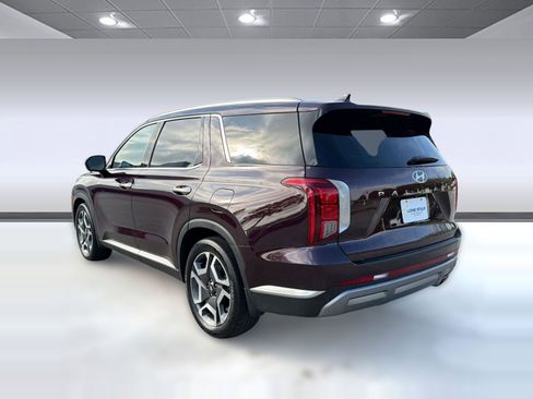 Used 2023 Hyundai Palisade Limited image 3
