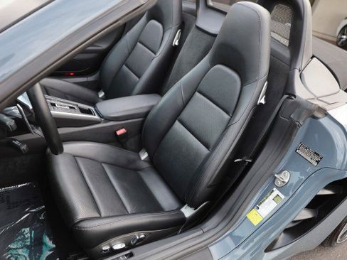 Used 2017 Porsche 718 Boxster S RWD image 26
