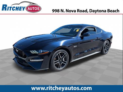 Used 2021 Ford Mustang GT Premium w/ Equipment Group 401A image 1