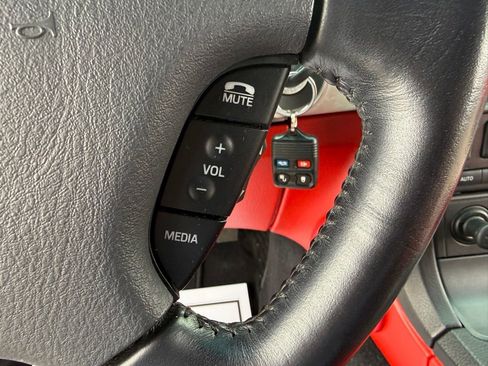 Used 2003 Ford Thunderbird RWD image 37