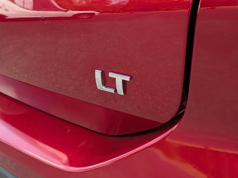 Used 2024 Chevrolet Equinox LT FWD image 13