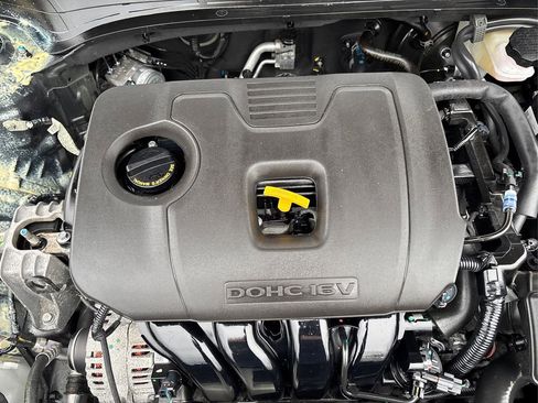 Certified 2024 Kia Forte LXS w/ LXS Technology Package image 13