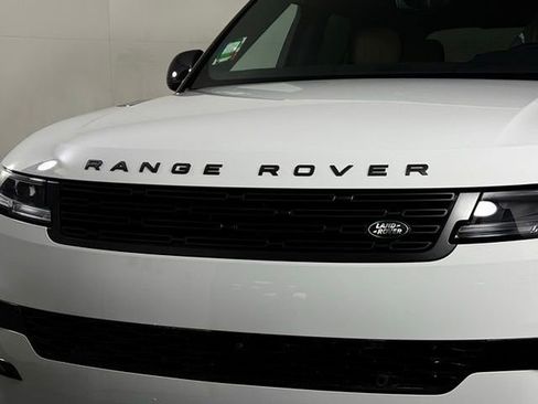 New 2026 Land Rover Range Rover Sport Dynamic SE AWD/4WD image 12