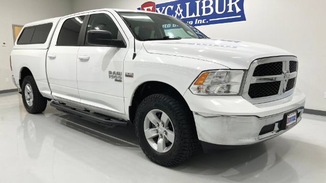 Used 2020 RAM 1500 Classic SLT AWD/4WD image 11