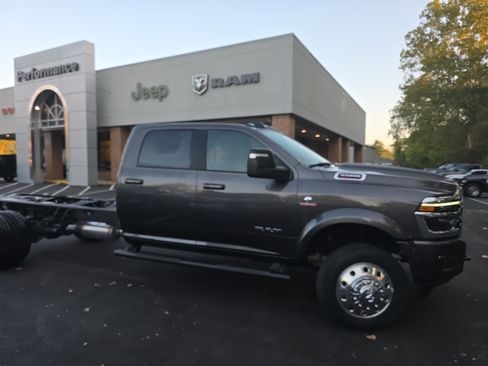 New 2026 RAM 5500 Laramie image 24