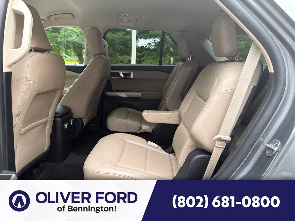 Used 2022 Ford Explorer XLT w/ Equipment Group 202A AWD/4WD image 22