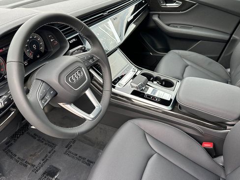 New 2026 Audi Q8 Premium Plus image 9