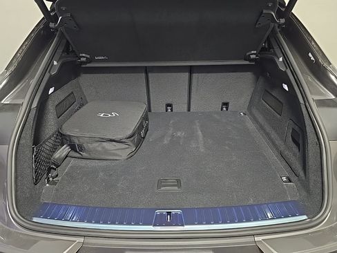 Certified 2025 Porsche Cayenne E-Hybrid Coupe AWD/4WD image 13