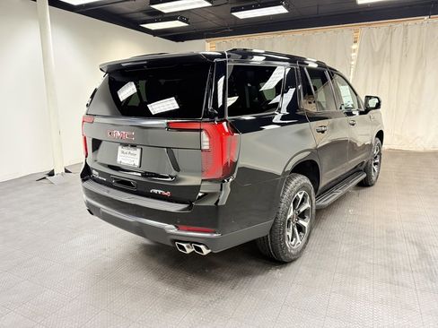New 2026 GMC Yukon AT4 w/ LPO, Floor Liner Package image 7