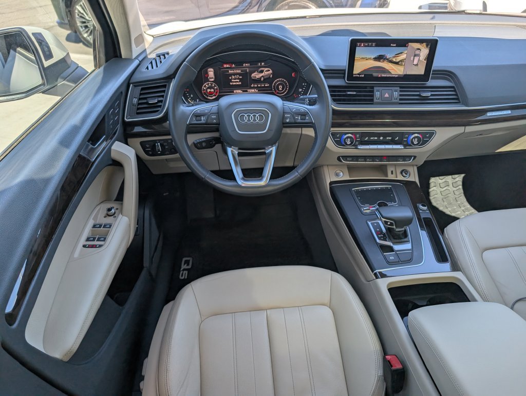 Used 2019 Audi Q5 Prestige w/ Prestige Package AWD/4WD image 3