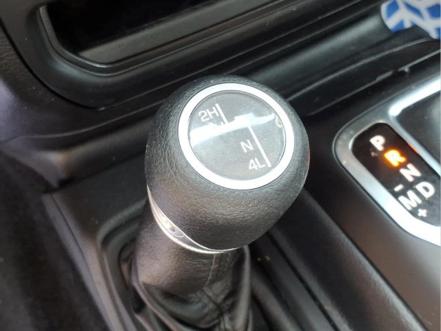 Used 2021 Jeep Wrangler Sport AWD/4WD image 29
