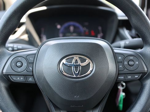 Used 2026 Toyota Corolla LE FWD image 34