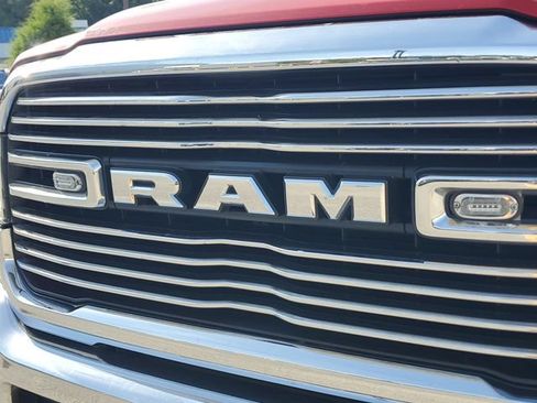Used 2019 RAM 3500 SLT w/ Quick Order Package 2YG SLT AWD/4WD image 5