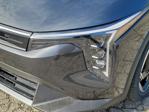 Used 2025 Kia K4 EX FWD image 9