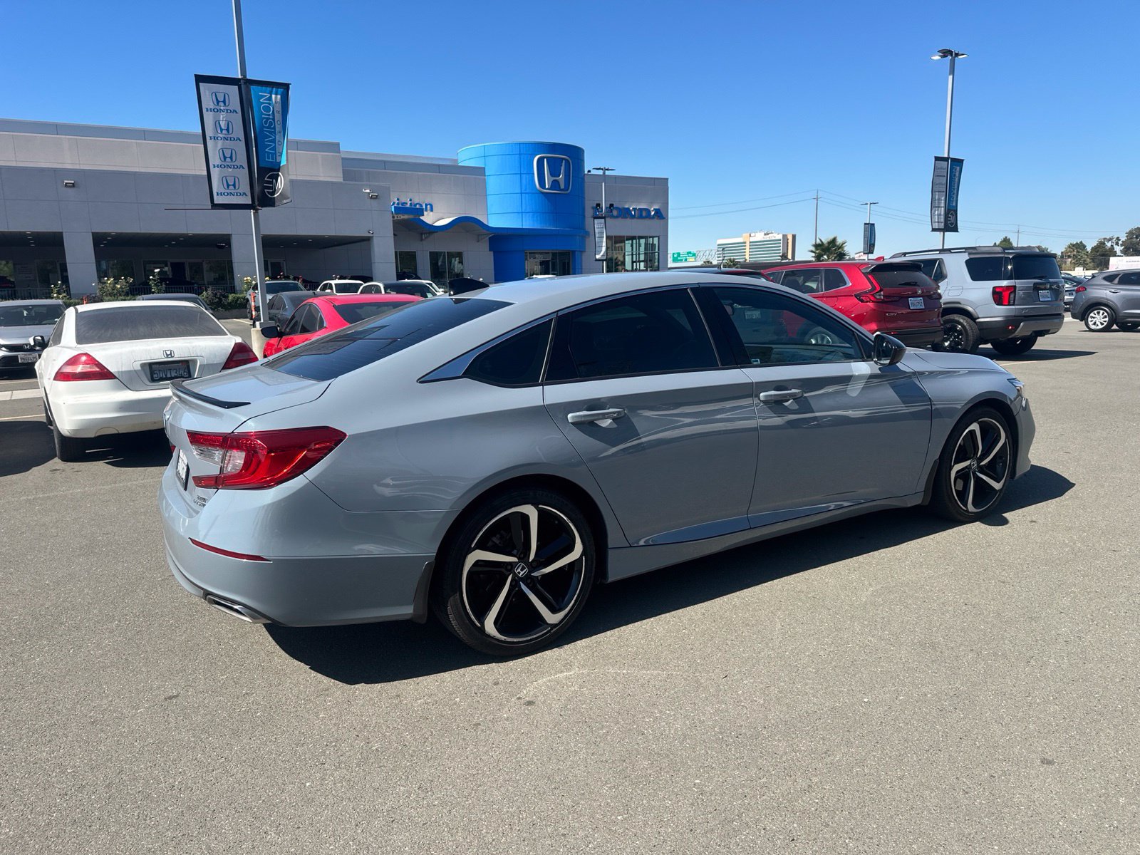 Used 2021 Honda Accord Sport image 3