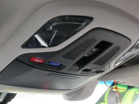 Used 2022 Subaru Outback Limited image 23