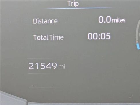 Used 2023 Toyota Prius Prime FWD image 11