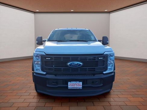 New 2025 Ford F450 XL image 2
