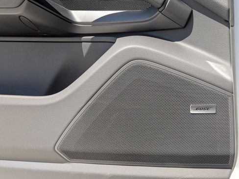 New 2026 Porsche Cayenne Coupe AWD/4WD image 14