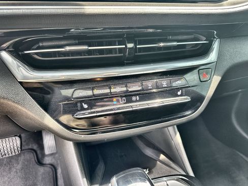 Used 2026 Buick Envista Avenir FWD image 27