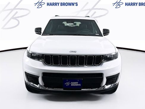 New 2025 Jeep Grand Cherokee L Limited image 30