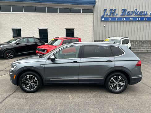 Used 2018 Volkswagen Tiguan SEL AWD/4WD image 7