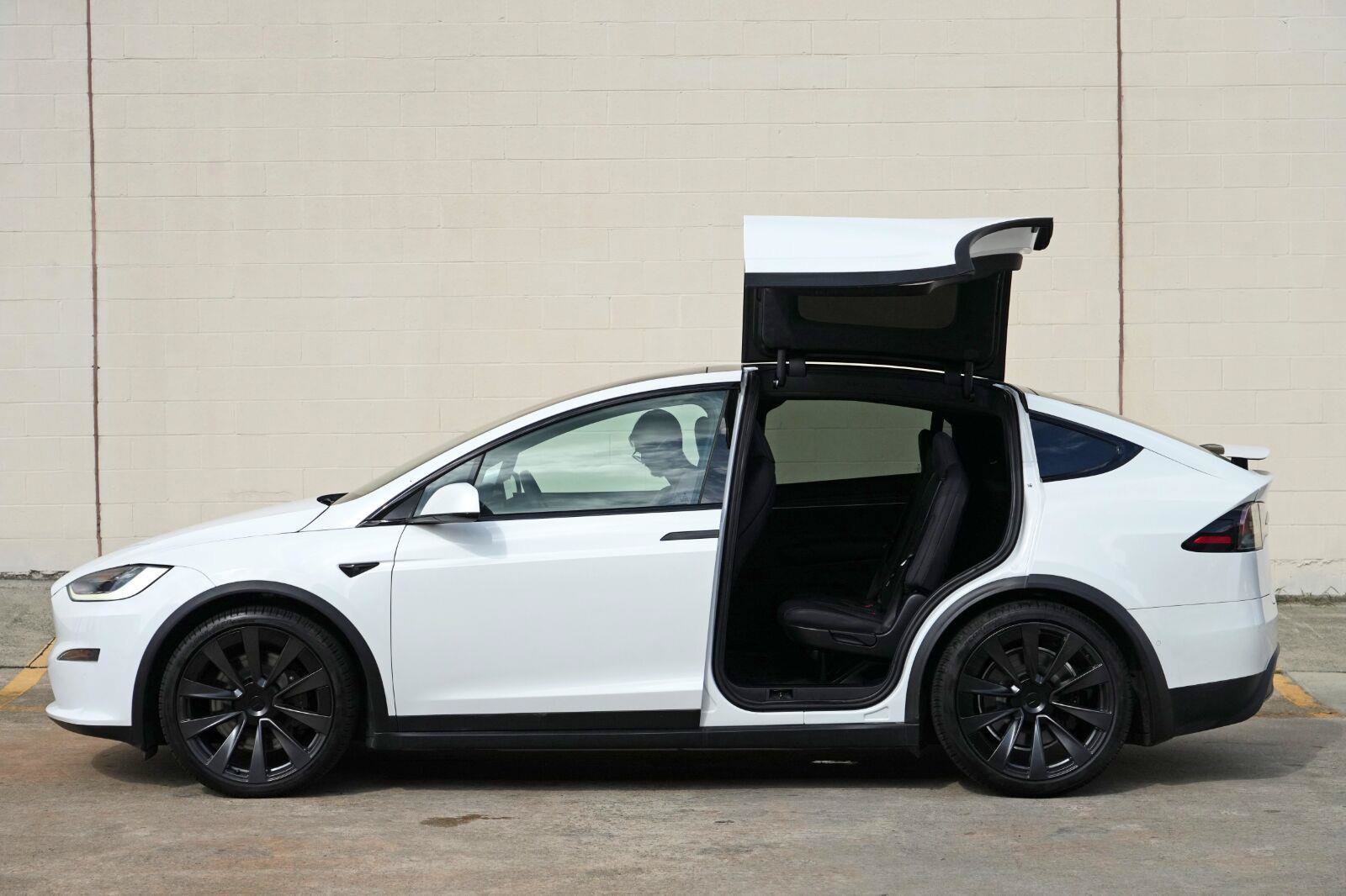 Used 2023 Tesla Model X AWD/4WD image 53