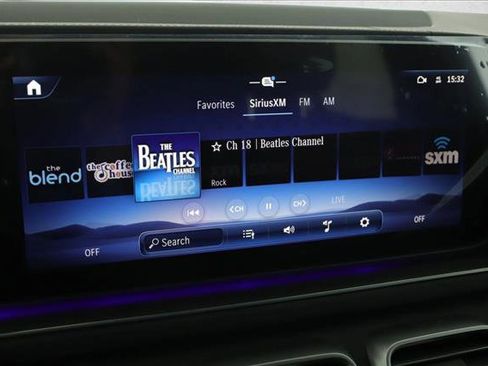 Certified 2025 Mercedes-Benz GLS 450 4MATIC image 15