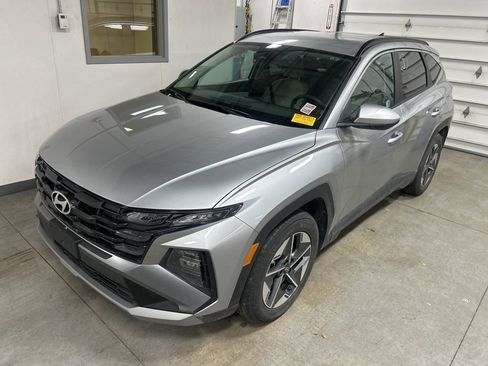 Used 2025 Hyundai Tucson SEL image 1
