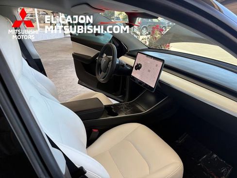 Used 2021 Tesla Model Y Performance AWD/4WD image 18