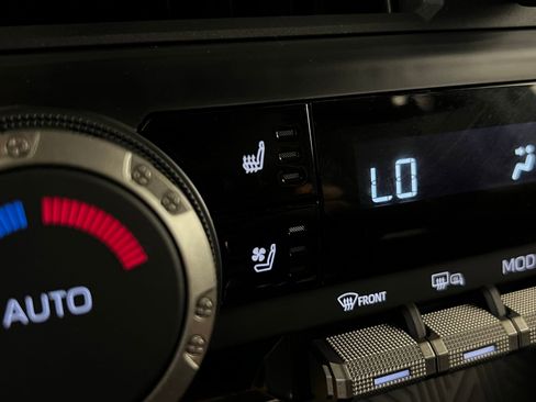 Used 2026 Toyota 4Runner TRD Off-Road Premium w/ Tow Technology Package image 19