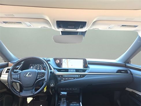 Used 2019 Lexus ES 350 image 10
