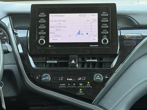 Used 2023 Toyota Camry SE FWD image 16