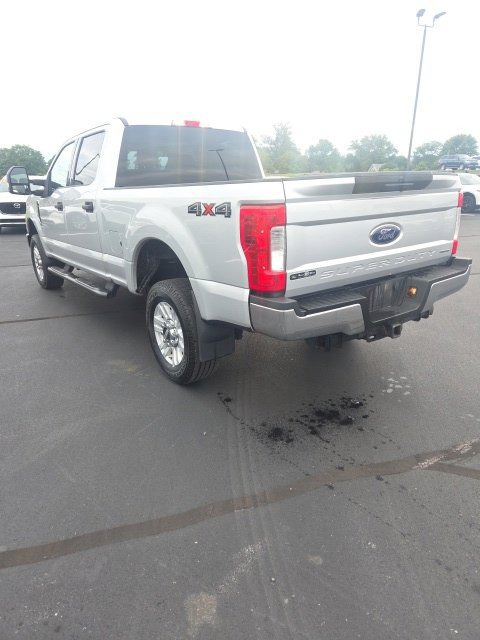 Used 2018 Ford F250 XLT AWD/4WD image 9
