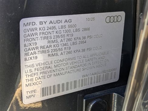 New 2025 Audi Q5 Premium image 17