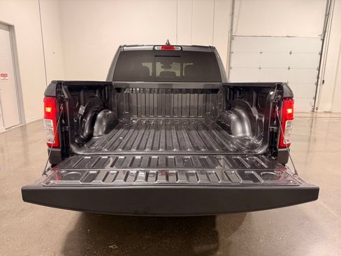 Used 2022 RAM 1500 Lone Star AWD/4WD image 9