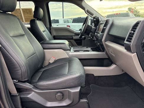 Used 2019 Ford F150 XLT w/ Equipment Group 301A Mid RWD image 18