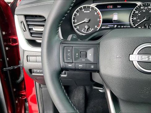 Certified 2026 Nissan Rogue SV w/ SV Premium Package FWD image 24