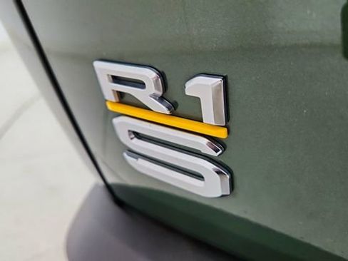 Used 2024 Rivian R1S Adventure image 18