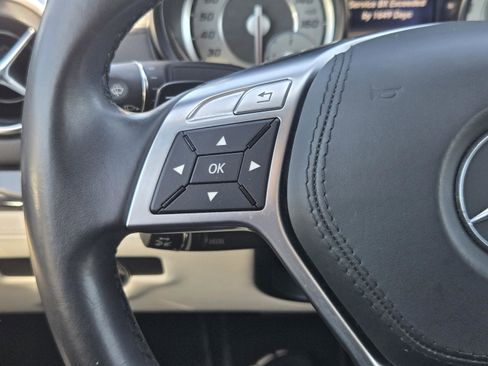 Certified 2016 Mercedes-Benz SL 550 image 19