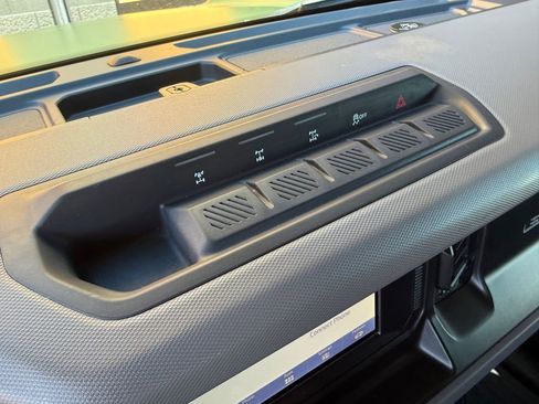 Used 2022 Ford Bronco Big Bend w/ Sasquatch Package image 34