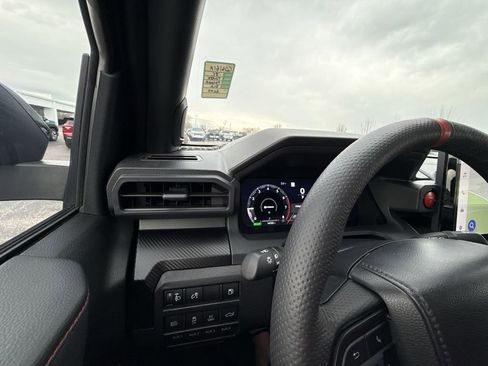 Used 2025 Toyota Tacoma TRD Pro image 24