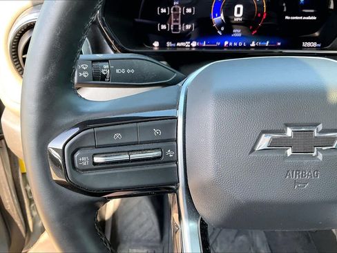 Used 2024 Chevrolet Colorado ZR2 w/ ZR2 Convenience Package III AWD/4WD image 23