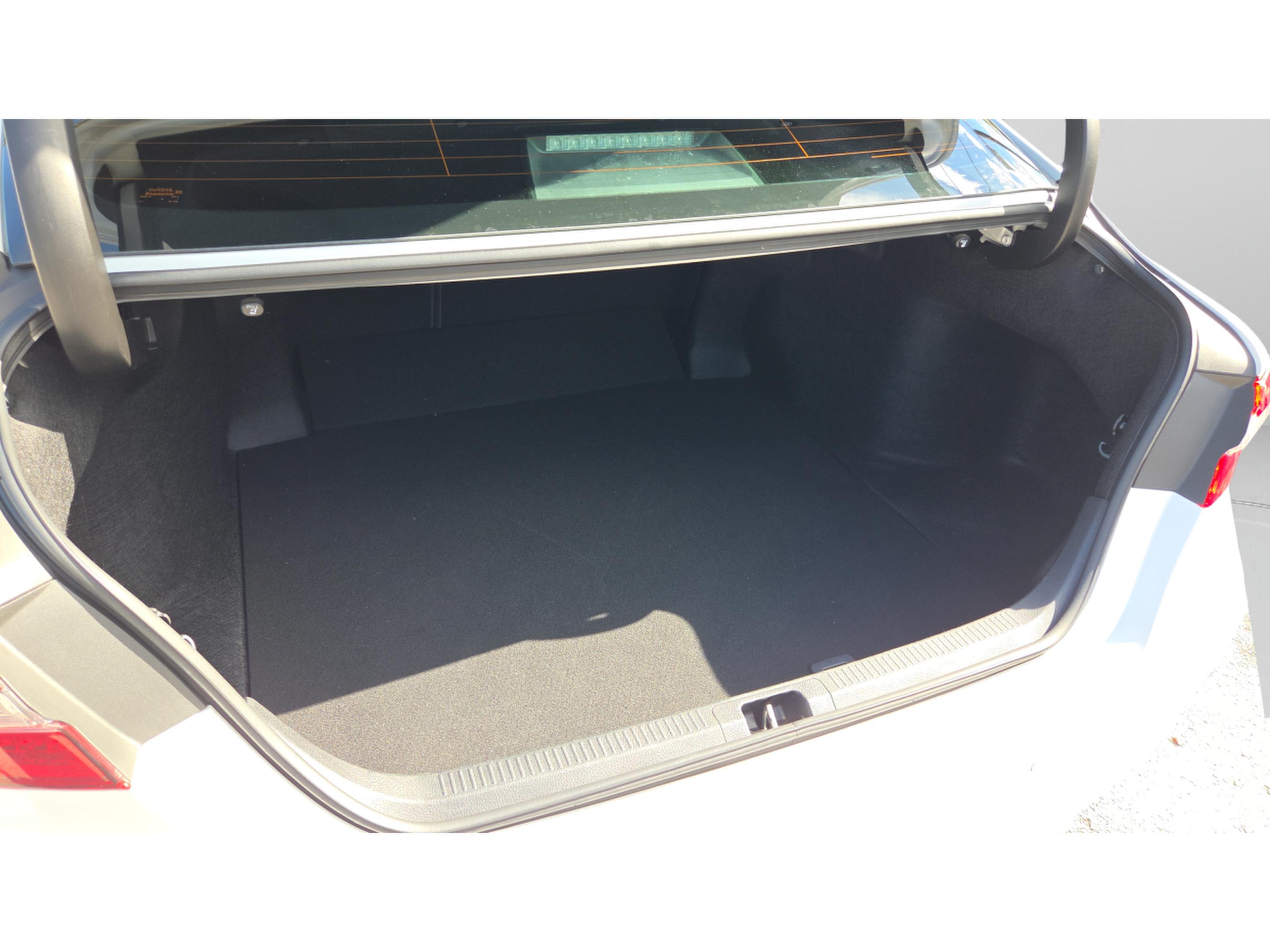 Used 2019 Toyota Camry XSE w/ Driver Assist Package FWD image 14