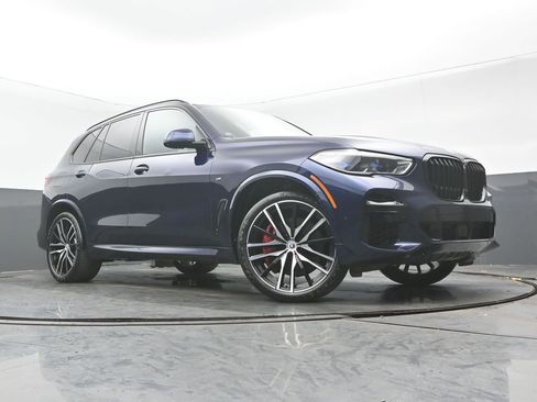 Used 2023 BMW X5 M50i AWD/4WD image 31